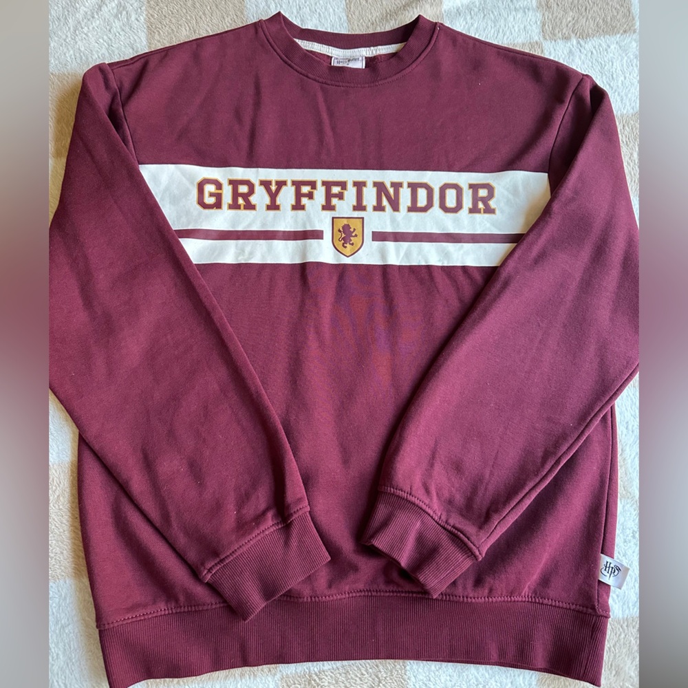 H&M Maroon Gryffindor Crewneck Sweater
